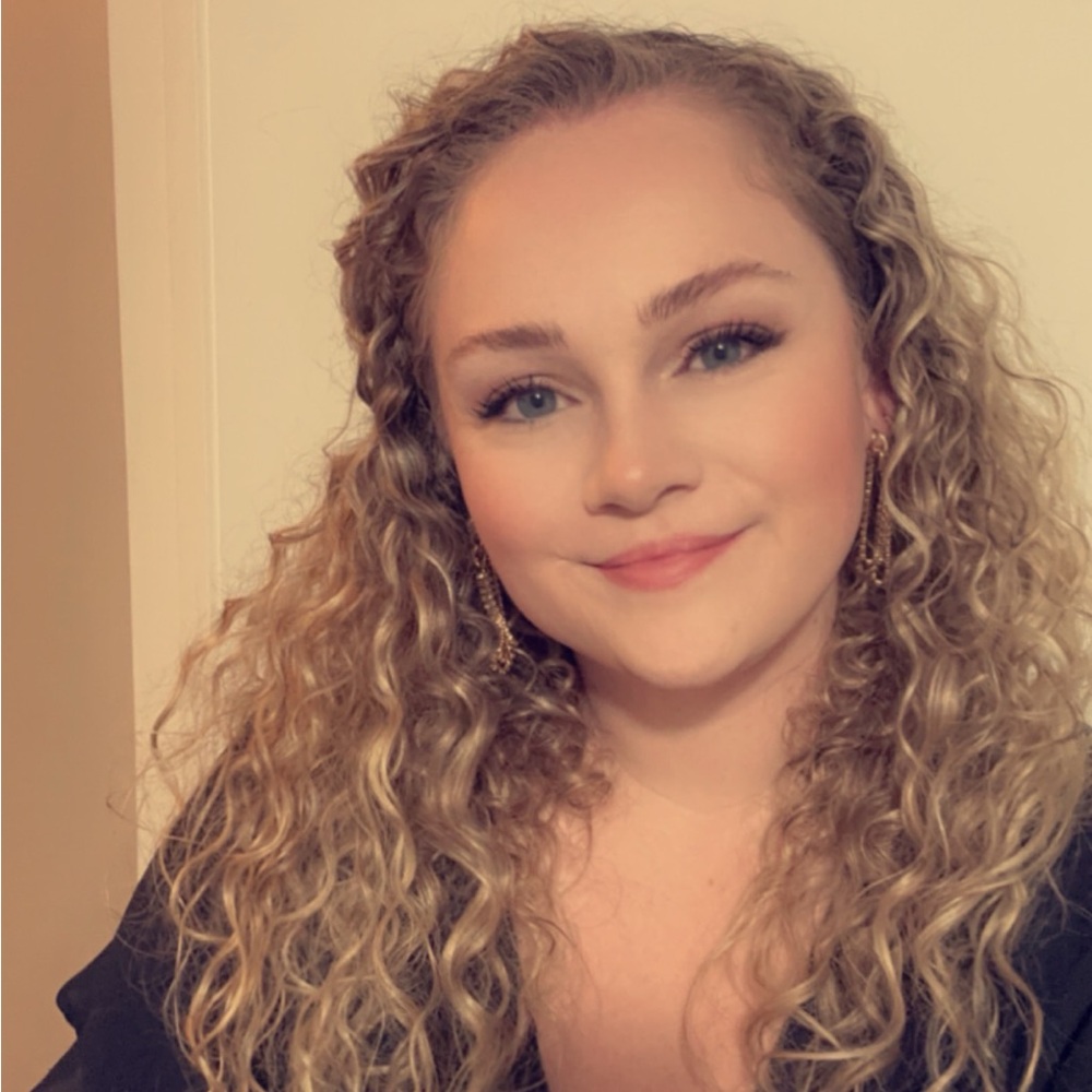 Meet your Posher, Erica